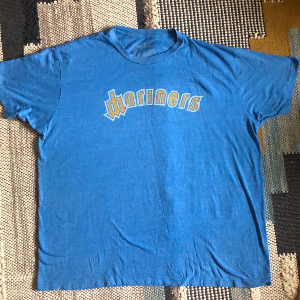 Mariners 60% cotton ; 40% polyester